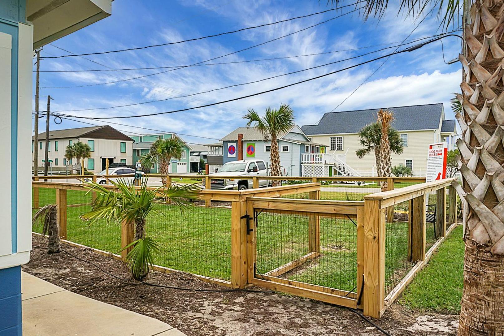 Seabirds Motel At Kure Beach Exterior photo