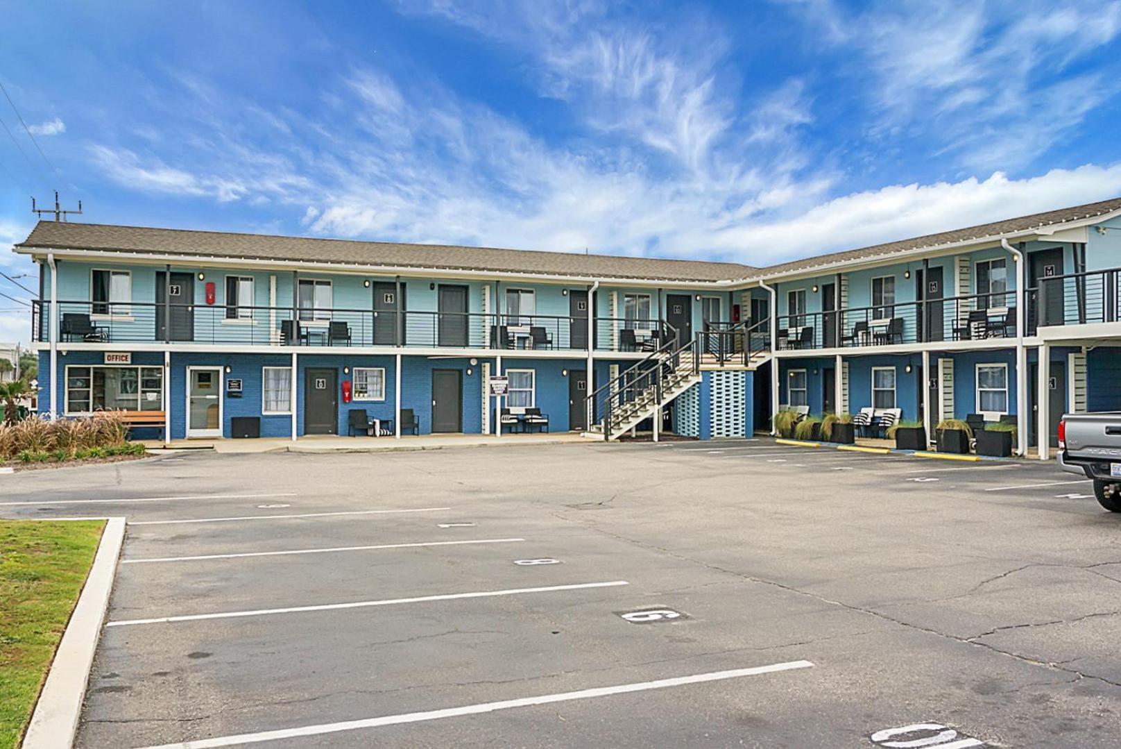 Seabirds Motel At Kure Beach Exterior photo